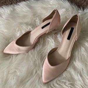 Lost Ink satin pumps